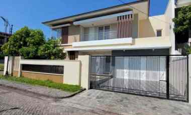 Rumah Mewah 2 Lantai Dian Istana dekat Pakuwon Mall, Tol Satelit, BDG