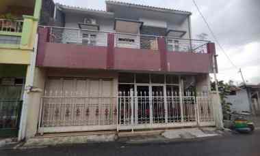 dijual rumah dijual rumah di jl giyanti