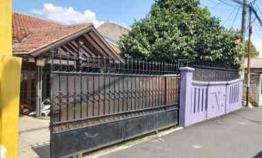 Dijual Rumah di jl,Melati No.17, RT002/009, Ciracas, Kelapa Dua Wetan