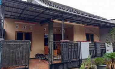 Dijual Rumah di Perumahan Vila Dawung Asri No.23 Kel. Pudak Payung