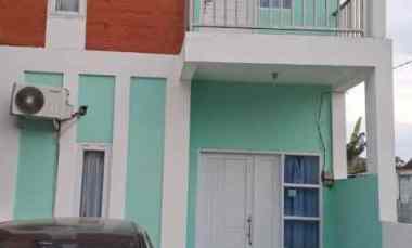 Dijual Rumah Tingkat 2 di jl Revolusi 2 Samarinda,Kec Sungai Kunjang