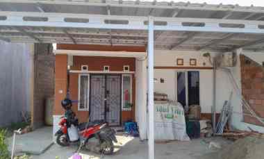 dijual rumah diover kredit rumah di