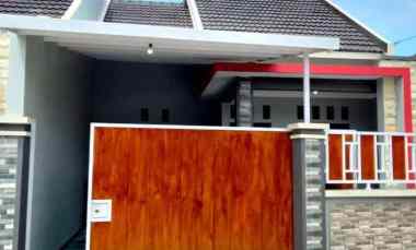 dijual rumah dk pabrik ds wirun