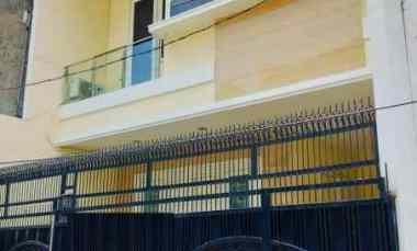 dijual rumah donokerto kapasan