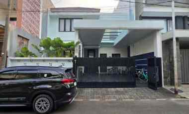 Dijual Rumah Semi Furnished dalam Komplek di Duren Sawit Jakarta Timur