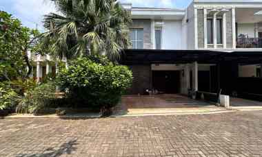 dijual rumah duren tiga