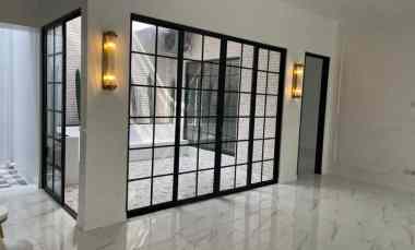 Dijual Rumah Cantik Minimalis Modern di Emerald Bintaro