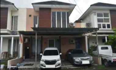 dijual rumah evergreen de parc