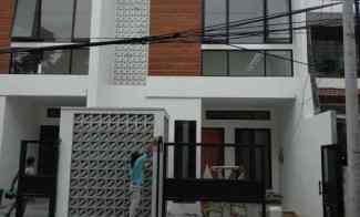 dijual rumah gading pantai