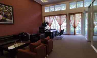 Murah Dijual Rumah FF 10 X 20,5 Cocok untuk Kantor di Gading Putih