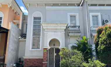 Rumah dengan Lokasi Istimewa Full Furnished Dicluater Alicante Gading