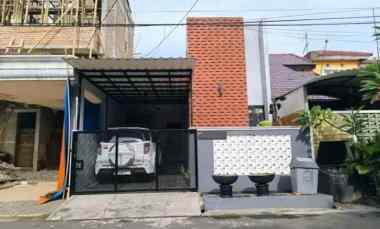 Rumah Cakep Minimalis Elegant Renov Baru 2021 di Villa Galaxy Lokasi