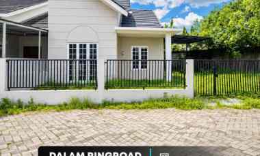 dijual rumah gamping