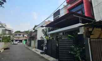 dijual rumah gandaria