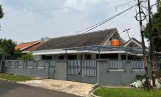 dijual rumah gandaria