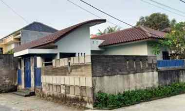 Rumah Dijual di Gandul