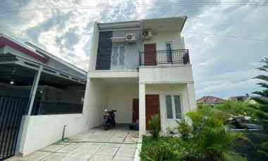 Cari Rumah 2 Lantai Kurang dari 1M SHM Ready ini Solusinya, Cuma 800