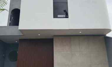 Rumah Dijual di Gatot subroti