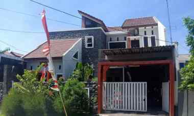 Banting Harga Murah Poll Rumah Siap Huni di Komplek Gayungsari Barat