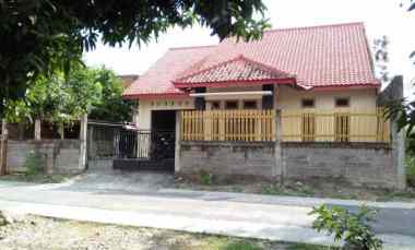 Rumah Dijual di Giripeni