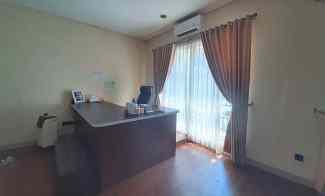 dijual rumah golf lake residence kalideres