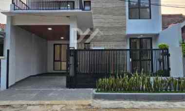 Rumah Dijual di GR Graha Raya