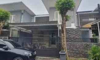 dijual rumah graha famili