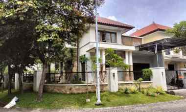 Dijual Rumah, Semi Furnish, Hadap Jalan Raya, Graha Famili, Surabaya