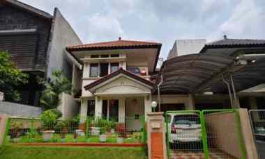 Rumah Dijual di Graha Famili