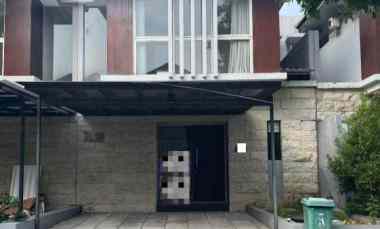 Rumah Minimalis Graha Natura Surabaya Barat 2 Lantai Row 3 Mobil Nego