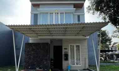 dijual rumah graha natura cluster edenia surabaya