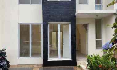 Dijual Rumah Modern 2 Lantai di Graha Raya Cluster Ayna Residence