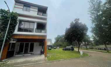 Dijual Rumah Aestatic di Fortune, Graha Raya Bintaro Tangger