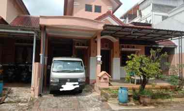 Rumah 4 Kamar Nyaman dekat Mall Graha Taman Bunga BSB Semarang Barat