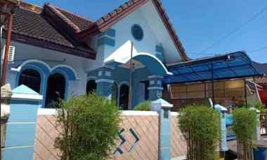 dijual rumah grand flamboyan