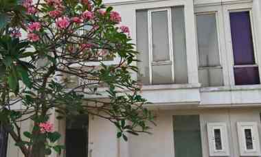 Rumah Dijual di Grand Pakuwon