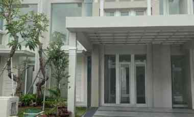 dijual rumah grand pakuwon brisbane