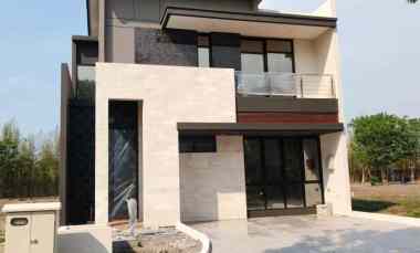 dijual rumah grand pakuwon north victoria