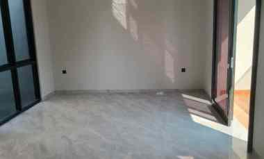 Rumah 2 Lantai Siap Huni Grand Pakuwon Cluster North Victoria