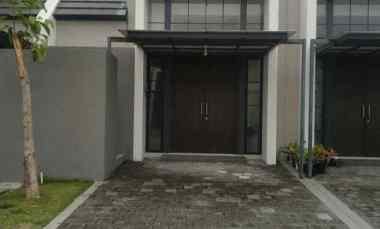 Rumah Keren Modern Minimalis di Perumahan Grand Sunrise Menganti