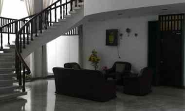 Rumah Mewah dan Terawat 700m Green Garden Jakbar Siap Huni