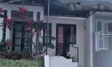 dijual rumah green hills residence