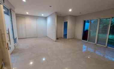 Jual Rumah Hook Green Lake Cluster Amerika Latin Tangerang
