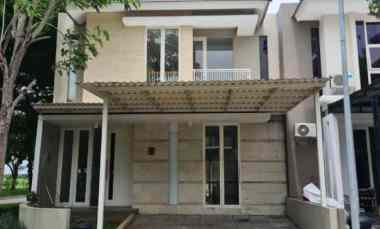 dijual rumah greenlake citraland