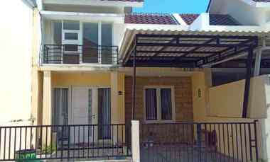 dijual rumah greenlake wonorejo