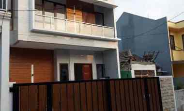 Rumah Keren Modern Minimilis 3 Unit di Komplek Bintara - Pondok Kopi