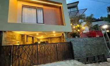 Rumah Minimalis Modern Ada View di Griya Cikutra Bojong Koneng Bandung