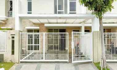 Rumah di Griya Galaxy Rungkut Surabaya Baru Gress Strategis