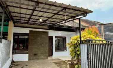 Rumah Dijual di Griya saluyu