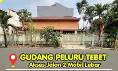 dijual rumah gudang peluru